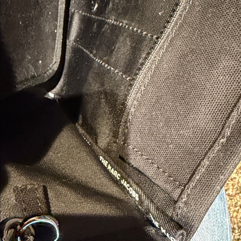 Marc Jacobs Black Canvas Tote Bag - Picture 7 of 10